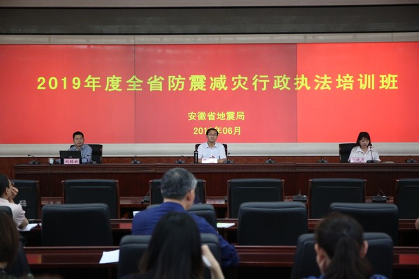 8C1A3837.JPG