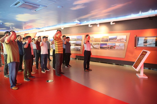 8C1A3884.JPG