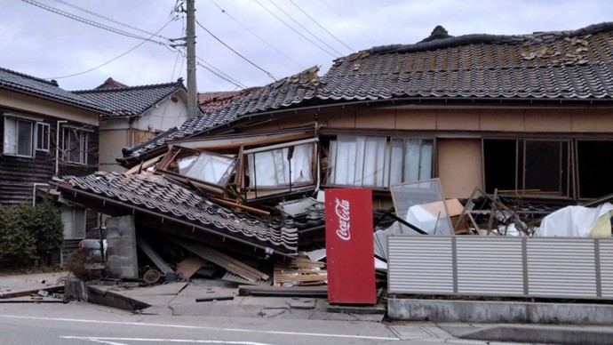 20230103 面对地震.jpg